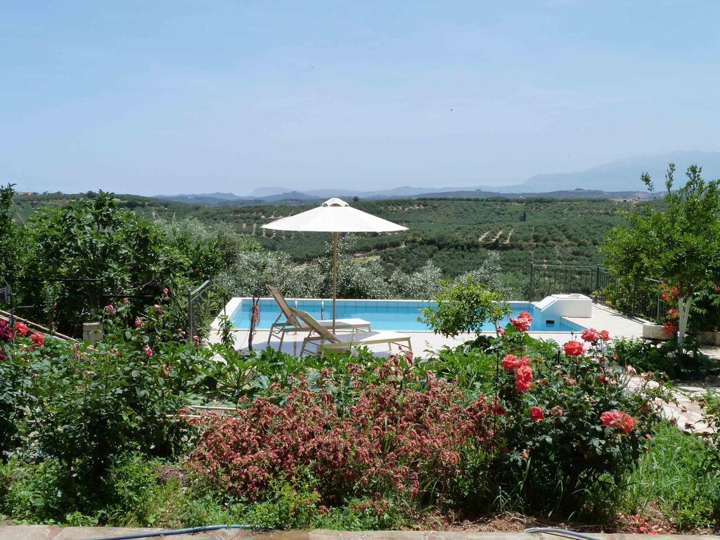 The Garden Villas Maleme Eksteriør billede